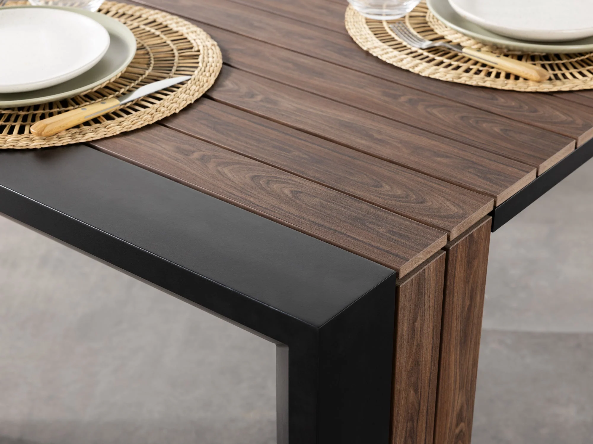 Outdoor Dining Set - The Host - Image 31
