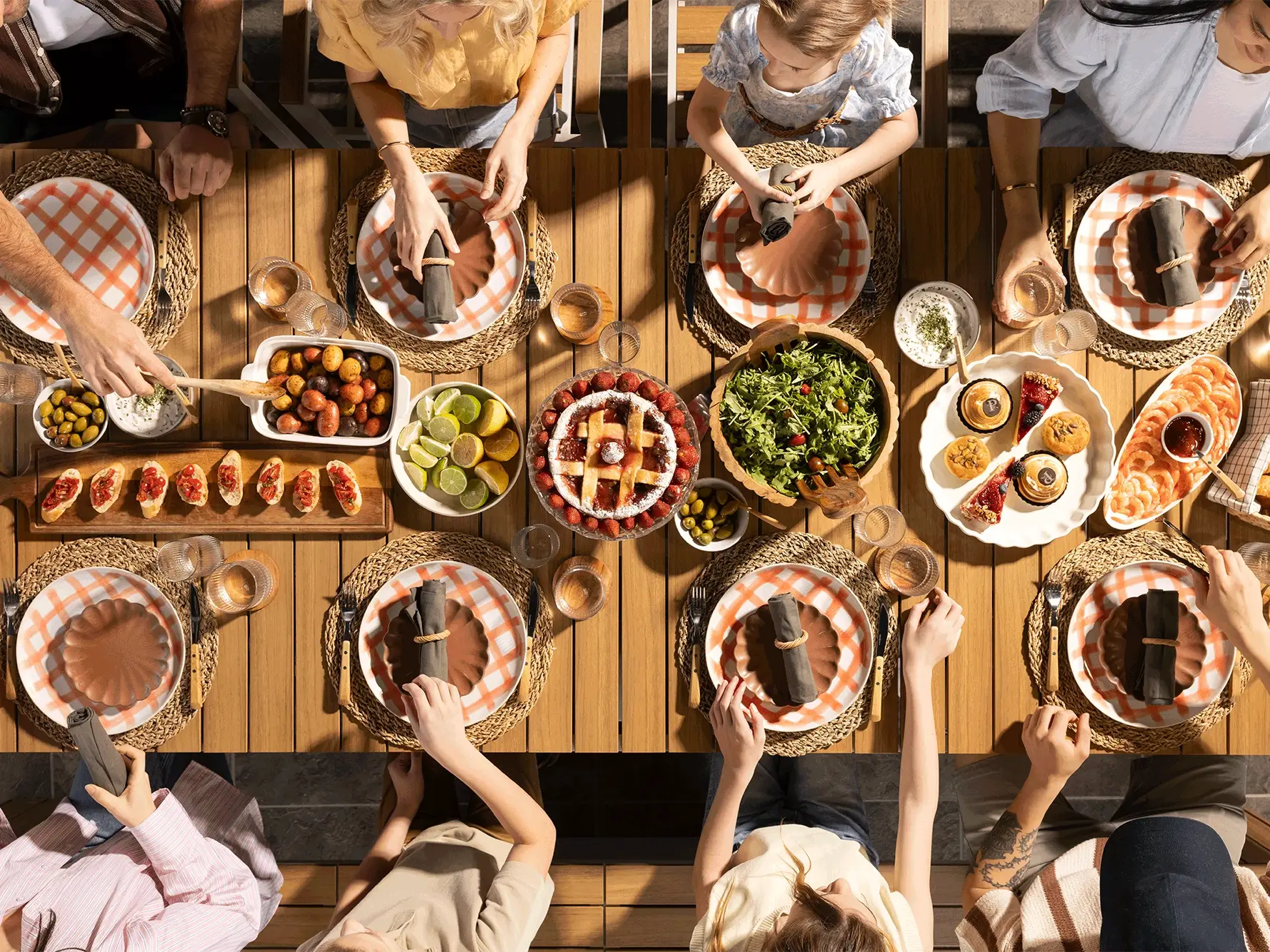 Outdoor Dining Set - The Family - Image 8