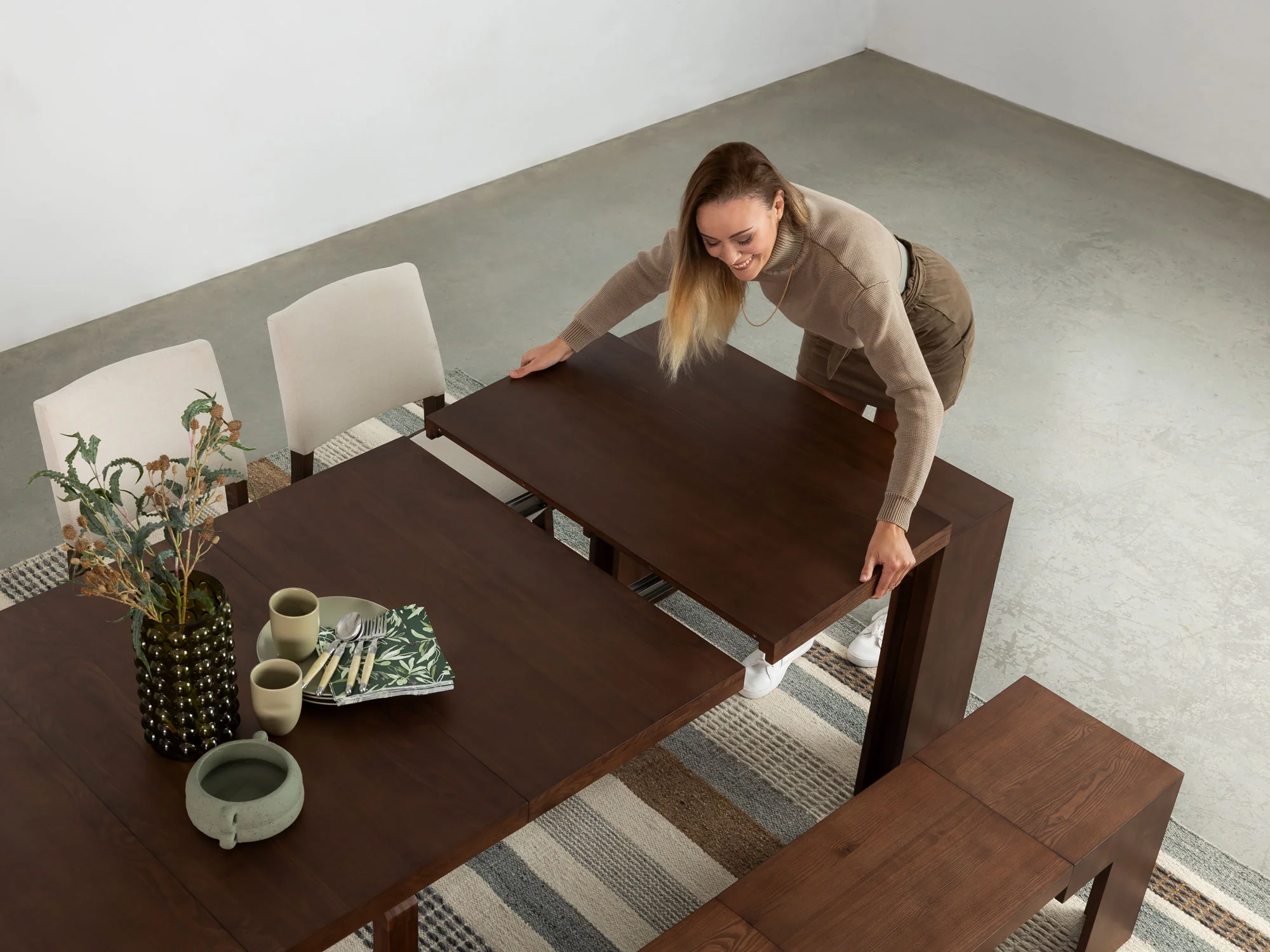 Dining Set - The Family - Image 57